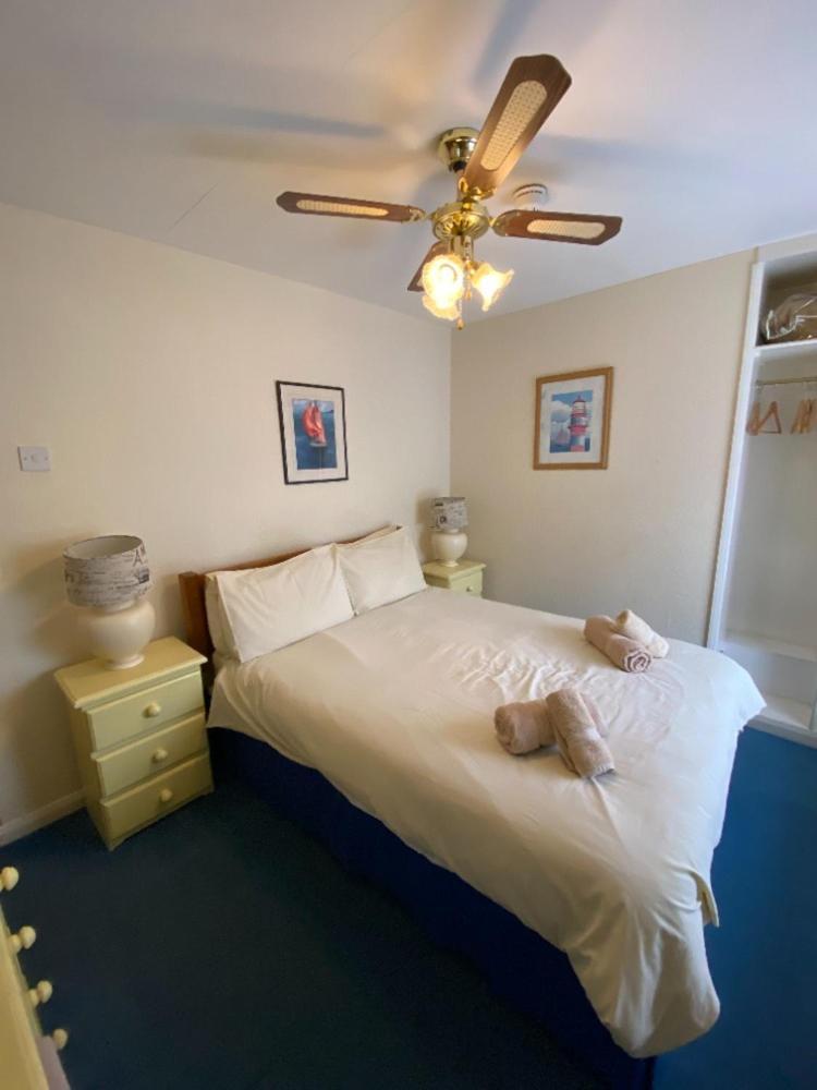Hotel The Copley Arms Looe Zimmer foto